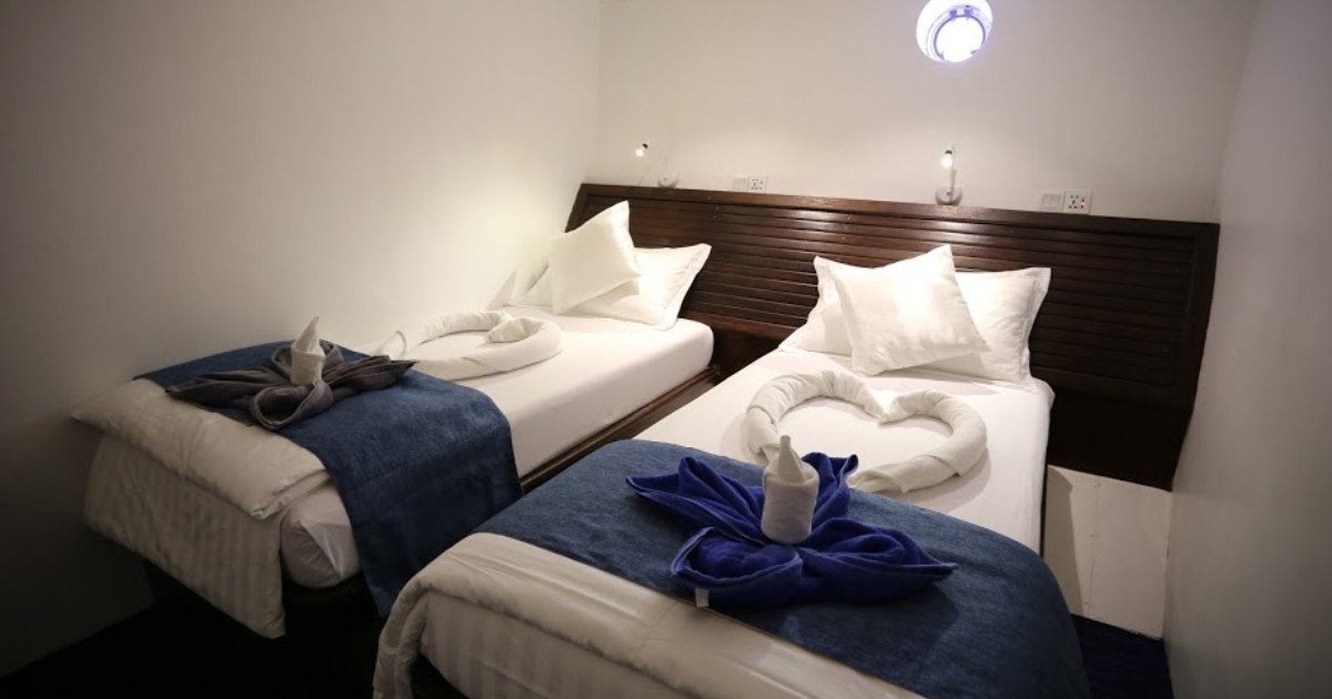 Standard Cabin 2_resized